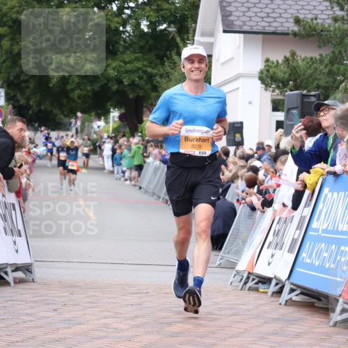 30.08.2026 - Blankeneser Heldenlauf Lena Gebhardt http://msf.ph/oto/10078409 30.08.2026 11:37:41 Ziel 2275 meine-sportfotos.de