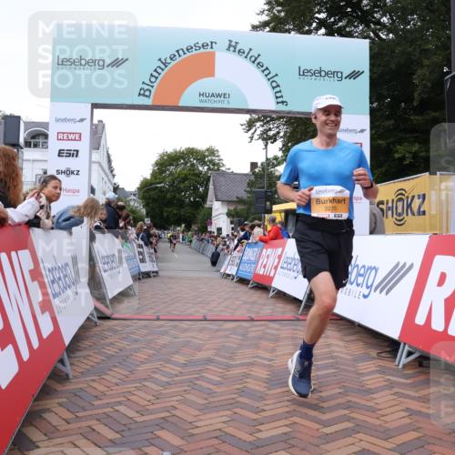 30.08.2026 - Blankeneser Heldenlauf Lena Gebhardt http://msf.ph/oto/10078412 30.08.2026 11:37:43 Ziel 2275 meine-sportfotos.de