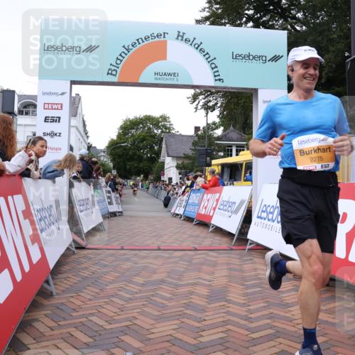 30.08.2026 - Blankeneser Heldenlauf Lena Gebhardt http://msf.ph/oto/10078413 30.08.2026 11:37:44 Ziel 2275 meine-sportfotos.de