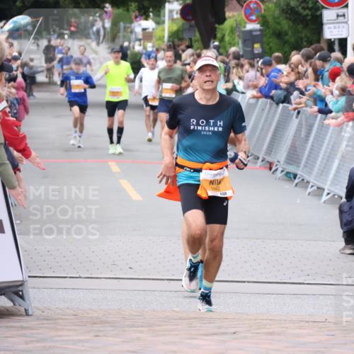 30.08.2026 - Blankeneser Heldenlauf Lena Gebhardt http://msf.ph/oto/10078414 30.08.2026 11:37:50 Ziel 2275, 2442 meine-sportfotos.de