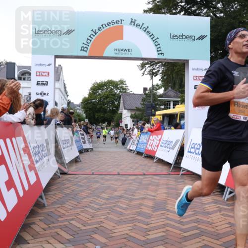 30.08.2026 - Blankeneser Heldenlauf Lena Gebhardt http://msf.ph/oto/10078422 30.08.2026 11:37:56 Ziel 2346, 2442 meine-sportfotos.de