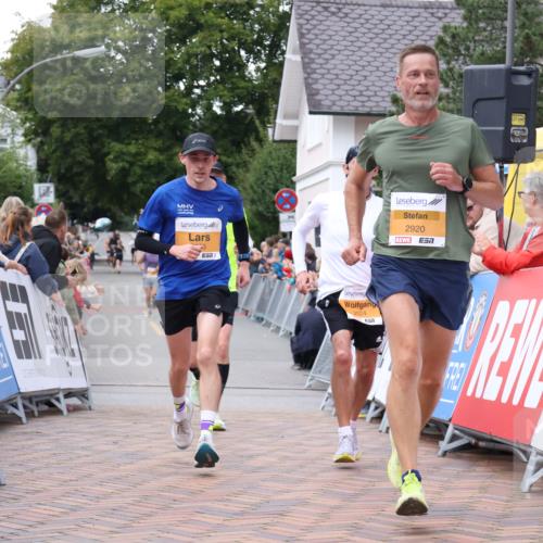 30.08.2026 - Blankeneser Heldenlauf Lena Gebhardt http://msf.ph/oto/10078425 30.08.2026 11:38:01 Ziel 2024, 2346, 2355, 2384, 2442, 2920 meine-sportfotos.de