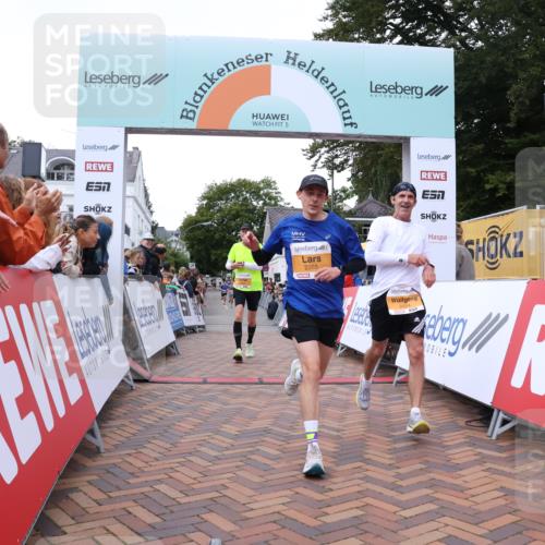 30.08.2026 - Blankeneser Heldenlauf Lena Gebhardt http://msf.ph/oto/10078428 30.08.2026 11:38:03 Ziel 2024, 2346, 2355, 2384, 2920 meine-sportfotos.de