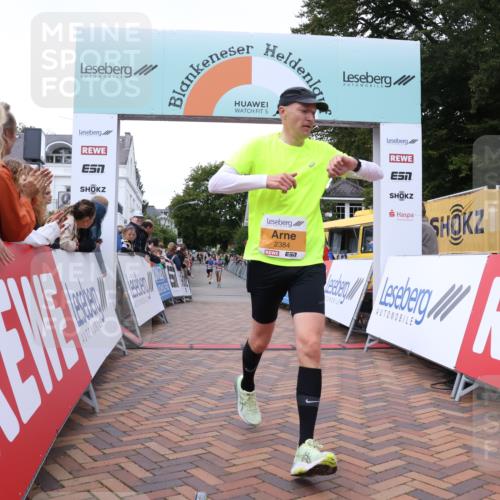 30.08.2026 - Blankeneser Heldenlauf Lena Gebhardt http://msf.ph/oto/10078432 30.08.2026 11:38:05 Ziel 2024, 2355, 2384, 2920 meine-sportfotos.de