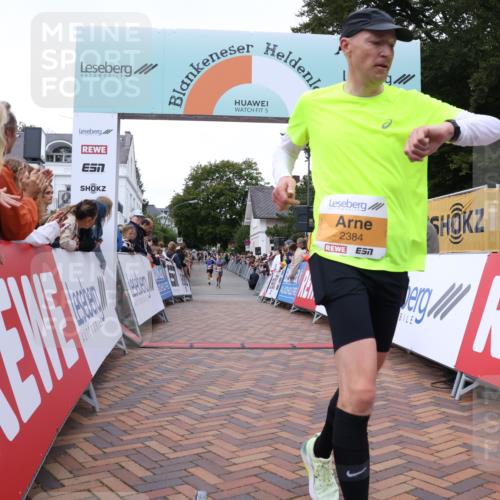 30.08.2026 - Blankeneser Heldenlauf Lena Gebhardt http://msf.ph/oto/10078433 30.08.2026 11:38:05 Ziel 2024, 2355, 2384, 2920 meine-sportfotos.de