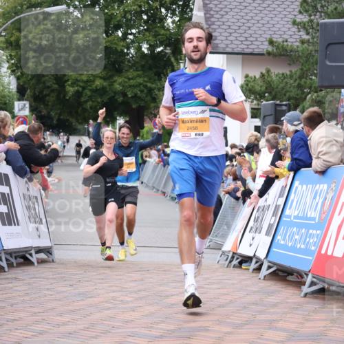 30.08.2026 - Blankeneser Heldenlauf Lena Gebhardt http://msf.ph/oto/10078445 30.08.2026 11:38:20 Ziel 2190, 2458, 2814, 2817 meine-sportfotos.de