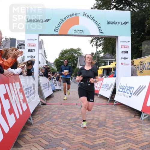 30.08.2026 - Blankeneser Heldenlauf Lena Gebhardt http://msf.ph/oto/10078450 30.08.2026 11:38:23 Ziel 2190, 2458, 2814 meine-sportfotos.de