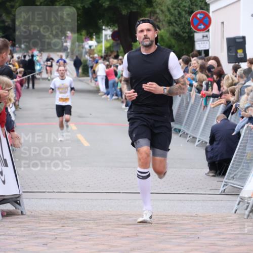 30.08.2026 - Blankeneser Heldenlauf Lena Gebhardt http://msf.ph/oto/10078476 30.08.2026 11:38:56 Ziel 2043, 2655 meine-sportfotos.de