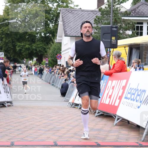 30.08.2026 - Blankeneser Heldenlauf Lena Gebhardt http://msf.ph/oto/10078478 30.08.2026 11:38:58 Ziel 2043, 2655 meine-sportfotos.de