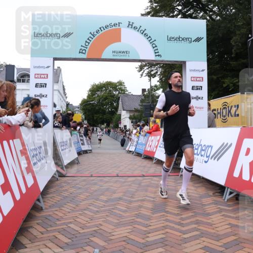 30.08.2026 - Blankeneser Heldenlauf Lena Gebhardt http://msf.ph/oto/10078479 30.08.2026 11:38:59 Ziel 2043, 2655 meine-sportfotos.de
