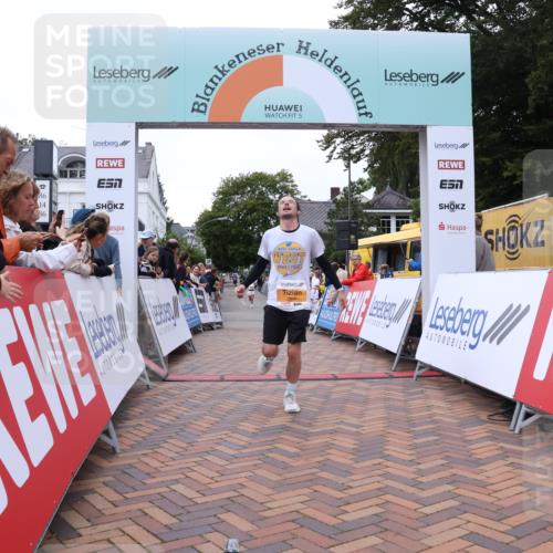 30.08.2026 - Blankeneser Heldenlauf Lena Gebhardt http://msf.ph/oto/10078484 30.08.2026 11:39:05 Ziel 2591, 2655 meine-sportfotos.de