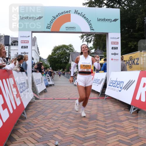 30.08.2026 - Blankeneser Heldenlauf Lena Gebhardt http://msf.ph/oto/10078496 30.08.2026 11:39:13 Ziel 2578, 2591 meine-sportfotos.de