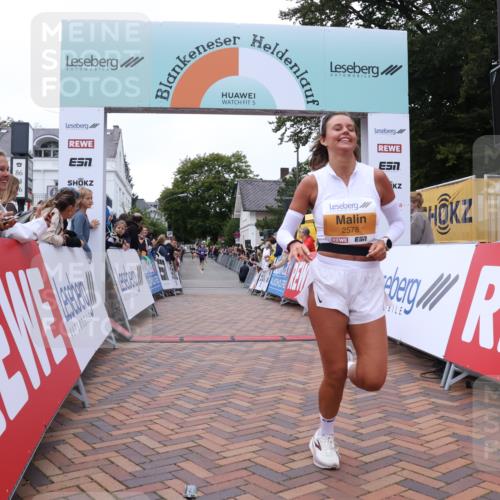 30.08.2026 - Blankeneser Heldenlauf Lena Gebhardt http://msf.ph/oto/10078497 30.08.2026 11:39:14 Ziel 2578 meine-sportfotos.de
