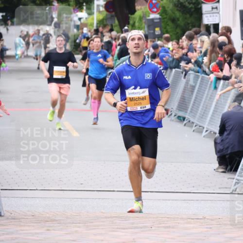 30.08.2026 - Blankeneser Heldenlauf Lena Gebhardt http://msf.ph/oto/10078499 30.08.2026 11:39:19 Ziel 2578 meine-sportfotos.de