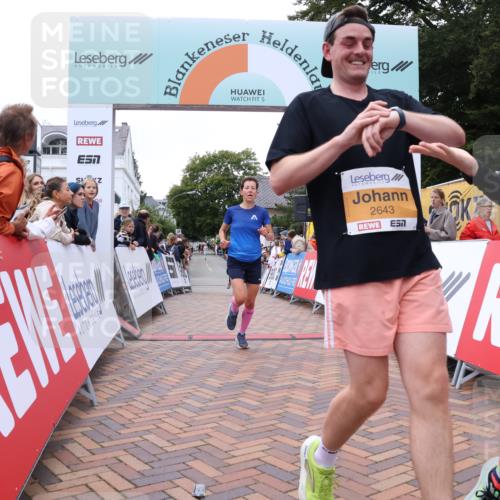 30.08.2026 - Blankeneser Heldenlauf Lena Gebhardt http://msf.ph/oto/10078510 30.08.2026 11:39:29 Ziel 2192, 2207, 2525, 2643, 2743 meine-sportfotos.de
