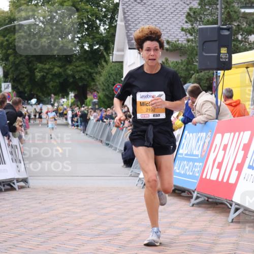 30.08.2026 - Blankeneser Heldenlauf Lena Gebhardt http://msf.ph/oto/10078513 30.08.2026 11:39:31 Ziel 2192, 2207, 2525, 2643, 2743 meine-sportfotos.de