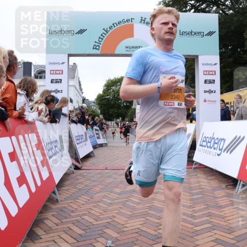30.08.2026 - Blankeneser Heldenlauf Lena Gebhardt http://msf.ph/oto/10078521 30.08.2026 11:39:47 Ziel 2102, 2342 meine-sportfotos.de
