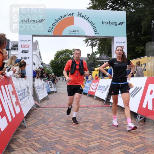 30.08.2026 - Blankeneser Heldenlauf Lena Gebhardt http://msf.ph/oto/10078531 30.08.2026 11:39:56 Ziel 2102, 2757, 2833, 2948 meine-sportfotos.de