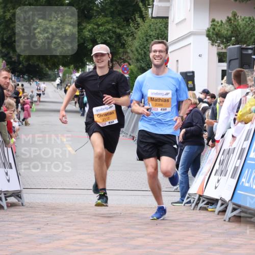 30.08.2026 - Blankeneser Heldenlauf Lena Gebhardt http://msf.ph/oto/10078536 30.08.2026 11:40:08 Ziel 2112, 2386 meine-sportfotos.de