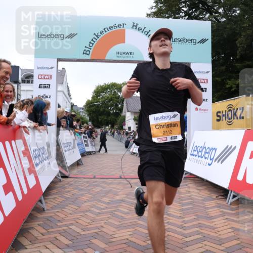 30.08.2026 - Blankeneser Heldenlauf Lena Gebhardt http://msf.ph/oto/10078542 30.08.2026 11:40:11 Ziel 2112, 2386 meine-sportfotos.de