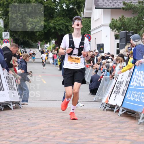30.08.2026 - Blankeneser Heldenlauf Lena Gebhardt http://msf.ph/oto/10078545 30.08.2026 11:40:36 Ziel 2134 meine-sportfotos.de