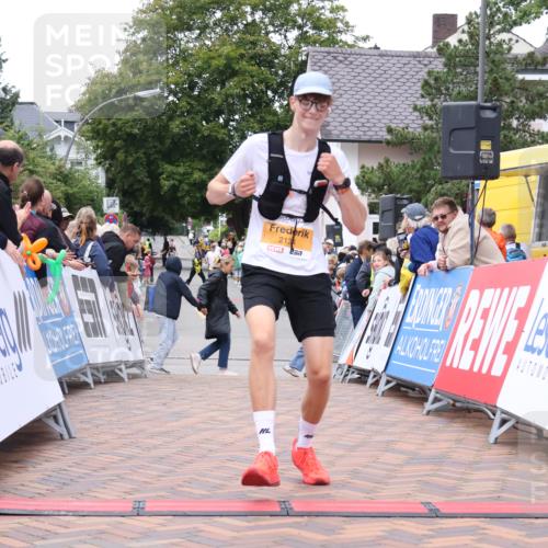 30.08.2026 - Blankeneser Heldenlauf Lena Gebhardt http://msf.ph/oto/10078546 30.08.2026 11:40:38 Ziel 2134 meine-sportfotos.de