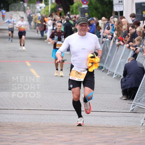 30.08.2026 - Blankeneser Heldenlauf Lena Gebhardt http://msf.ph/oto/10078552 30.08.2026 11:40:49 Ziel 2776 meine-sportfotos.de