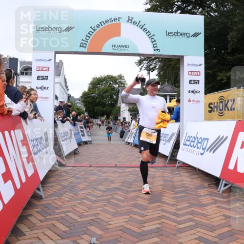 30.08.2026 - Blankeneser Heldenlauf Lena Gebhardt http://msf.ph/oto/10078555 30.08.2026 11:40:54 Ziel 2484, 2776 meine-sportfotos.de
