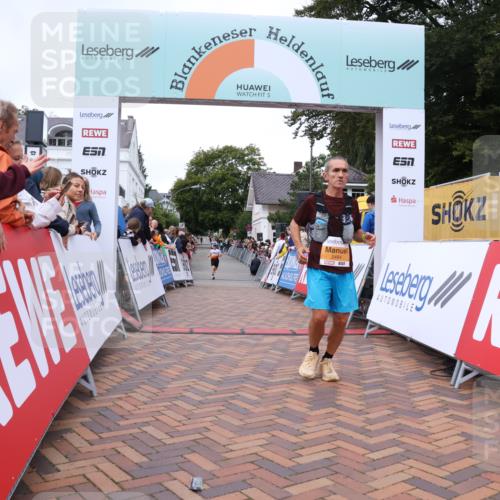30.08.2026 - Blankeneser Heldenlauf Lena Gebhardt http://msf.ph/oto/10078561 30.08.2026 11:40:59 Ziel 2484, 2776 meine-sportfotos.de
