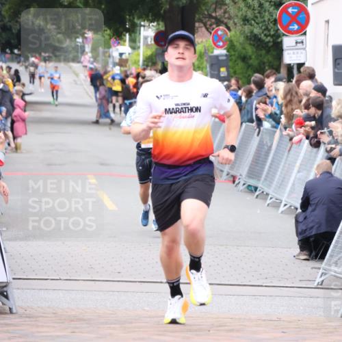 30.08.2026 - Blankeneser Heldenlauf Lena Gebhardt http://msf.ph/oto/10078563 30.08.2026 11:41:02 Ziel 2484, 2823 meine-sportfotos.de