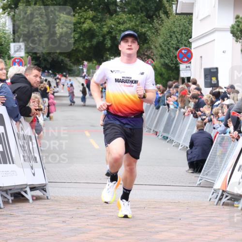 30.08.2026 - Blankeneser Heldenlauf Lena Gebhardt http://msf.ph/oto/10078564 30.08.2026 11:41:03 Ziel 2484, 2823 meine-sportfotos.de