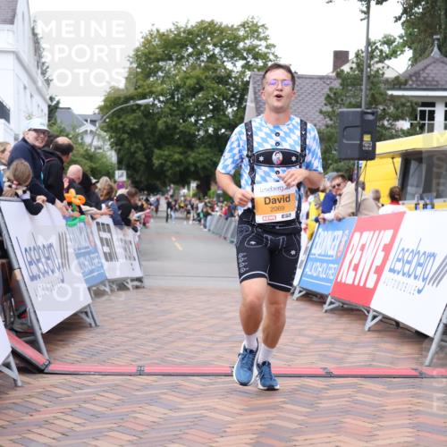 30.08.2026 - Blankeneser Heldenlauf Lena Gebhardt http://msf.ph/oto/10078571 30.08.2026 11:41:09 Ziel 2069, 2823 meine-sportfotos.de