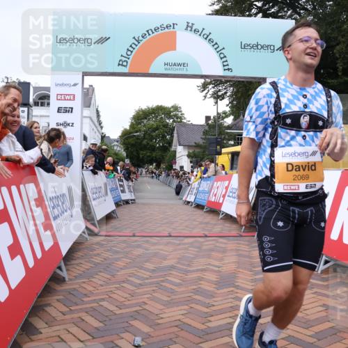 30.08.2026 - Blankeneser Heldenlauf Lena Gebhardt http://msf.ph/oto/10078574 30.08.2026 11:41:11 Ziel 2069, 2823 meine-sportfotos.de