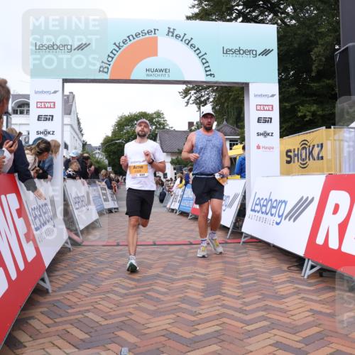 30.08.2026 - Blankeneser Heldenlauf Lena Gebhardt http://msf.ph/oto/10078606 30.08.2026 11:42:11 Ziel 2328, 2432, 2520 meine-sportfotos.de
