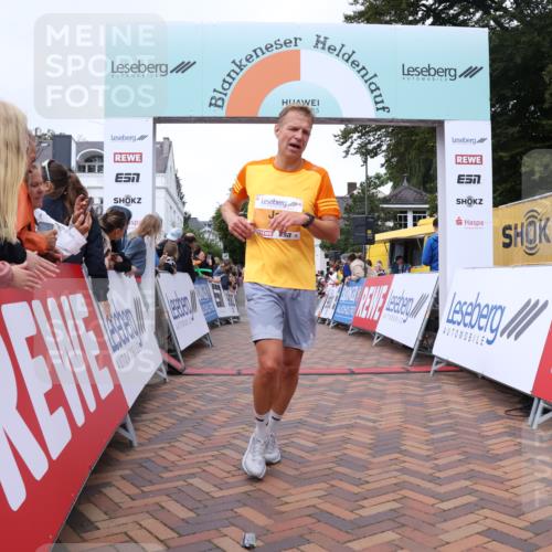 30.08.2026 - Blankeneser Heldenlauf Lena Gebhardt http://msf.ph/oto/10078611 30.08.2026 11:42:15 Ziel 2328, 2432, 2520 meine-sportfotos.de