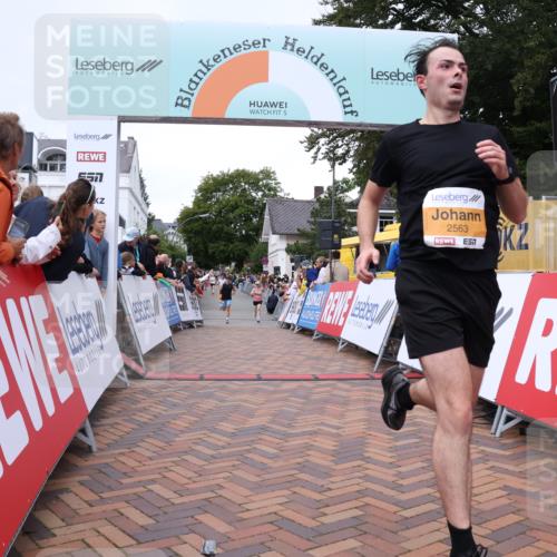 30.08.2026 - Blankeneser Heldenlauf Lena Gebhardt http://msf.ph/oto/10078631 30.08.2026 11:42:46 Ziel 2494, 2563 meine-sportfotos.de