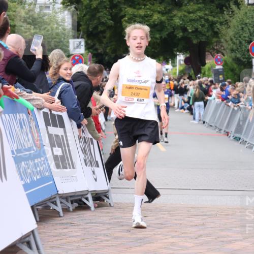 30.08.2026 - Blankeneser Heldenlauf Lena Gebhardt http://msf.ph/oto/10078642 30.08.2026 11:42:56 Ziel 2032, 2437, 2465, 2494 meine-sportfotos.de