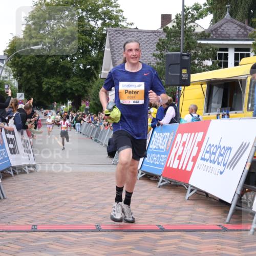 30.08.2026 - Blankeneser Heldenlauf Lena Gebhardt http://msf.ph/oto/10078650 30.08.2026 11:43:05 Ziel 2437, 2897 meine-sportfotos.de