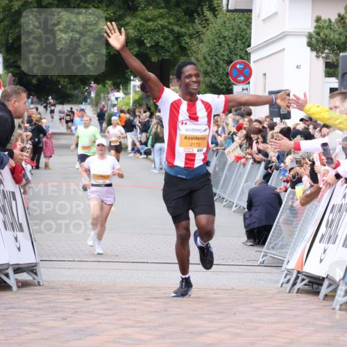 30.08.2026 - Blankeneser Heldenlauf Lena Gebhardt http://msf.ph/oto/10078656 30.08.2026 11:43:10 Ziel 2170, 2897 meine-sportfotos.de