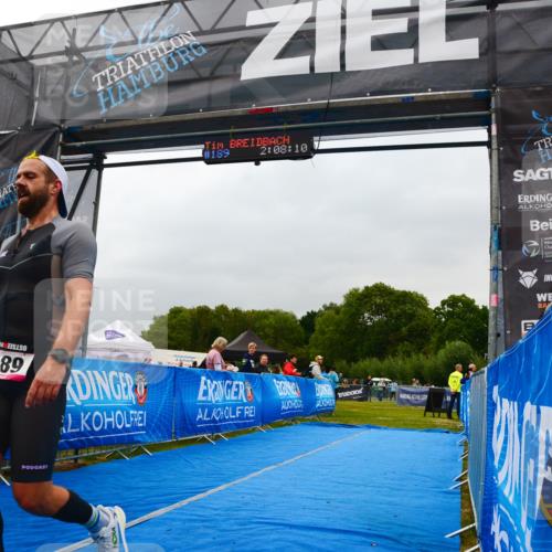 30.08.2026 - Elbe Triathlon Hamburg LAZAROV Photography http://msf.ph/oto/10078758 30.08.2026 10:08:09 Ziel 189 meine-sportfotos.de