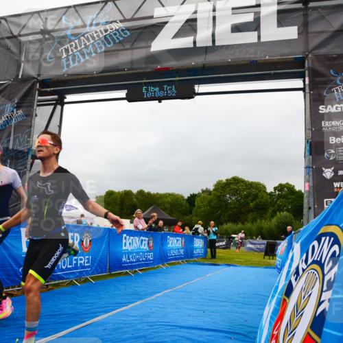 30.08.2026 - Elbe Triathlon Hamburg LAZAROV Photography http://msf.ph/oto/10078765 30.08.2026 10:08:52 Ziel 182, 197 meine-sportfotos.de