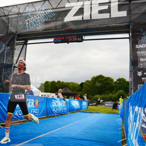 30.08.2026 - Elbe Triathlon Hamburg LAZAROV Photography http://msf.ph/oto/10078775 30.08.2026 10:10:04 Ziel 181, 240 meine-sportfotos.de