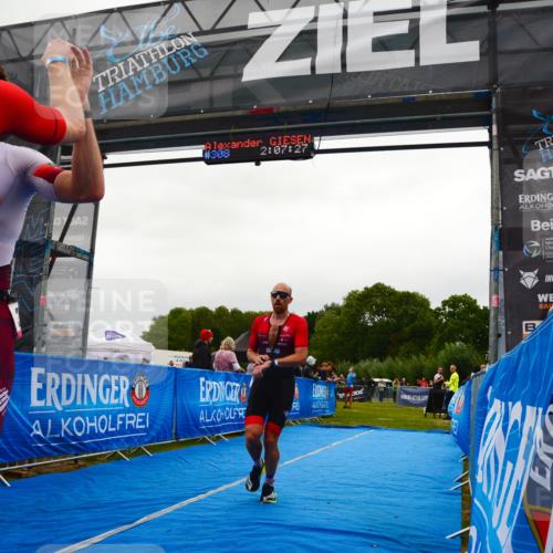 30.08.2026 - Elbe Triathlon Hamburg LAZAROV Photography http://msf.ph/oto/10078859 30.08.2026 10:17:28 Ziel 212, 308, 312 meine-sportfotos.de