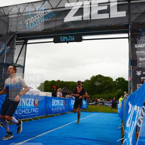 30.08.2026 - Elbe Triathlon Hamburg LAZAROV Photography http://msf.ph/oto/10078873 30.08.2026 10:18:06 Ziel 268, 411 meine-sportfotos.de