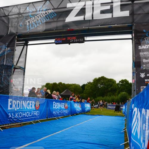 30.08.2026 - Elbe Triathlon Hamburg LAZAROV Photography http://msf.ph/oto/10078964 30.08.2026 10:26:36 Ziel 280, 368 meine-sportfotos.de