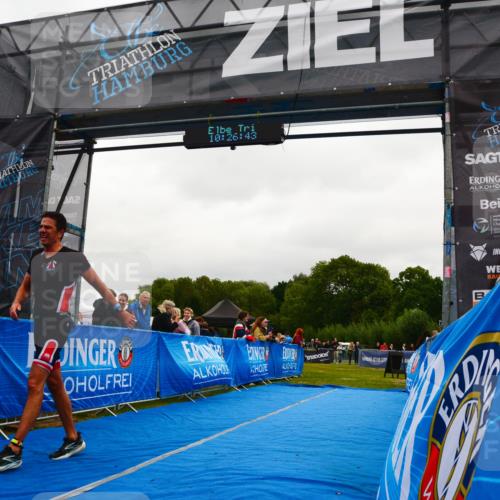 30.08.2026 - Elbe Triathlon Hamburg LAZAROV Photography http://msf.ph/oto/10078965 30.08.2026 10:26:44 Ziel 280 meine-sportfotos.de