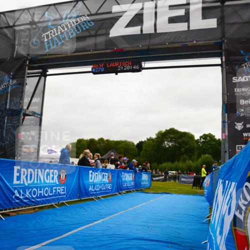 30.08.2026 - Elbe Triathlon Hamburg LAZAROV Photography http://msf.ph/oto/10079023 30.08.2026 10:30:45 Ziel 270 meine-sportfotos.de