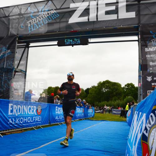 30.08.2026 - Elbe Triathlon Hamburg LAZAROV Photography http://msf.ph/oto/10079051 30.08.2026 10:32:26 Ziel 271, 295 meine-sportfotos.de