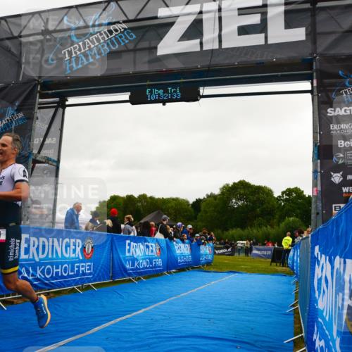 30.08.2026 - Elbe Triathlon Hamburg LAZAROV Photography http://msf.ph/oto/10079061 30.08.2026 10:32:35 Ziel 271 meine-sportfotos.de