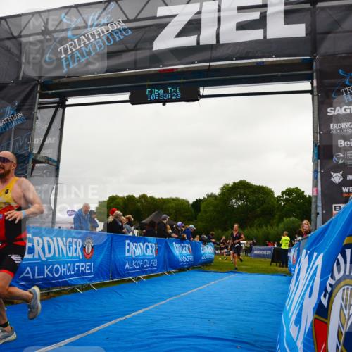 30.08.2026 - Elbe Triathlon Hamburg LAZAROV Photography http://msf.ph/oto/10079079 30.08.2026 10:33:24 Ziel 313, 326, 382 meine-sportfotos.de